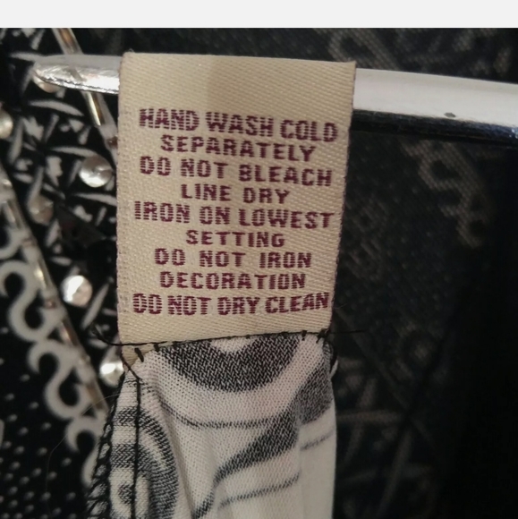 Yvos Floral Dress - Picture 8 of 12